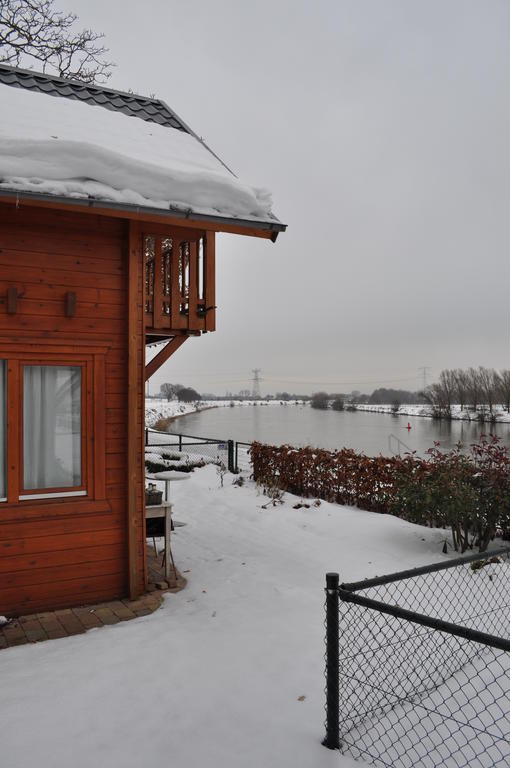 Thuiskomen, Genieten Aan Het Water Villa Maaseik Room photo